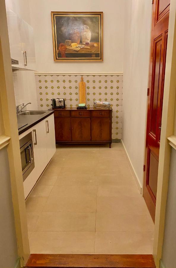 The Royal Ii - R.q.c.