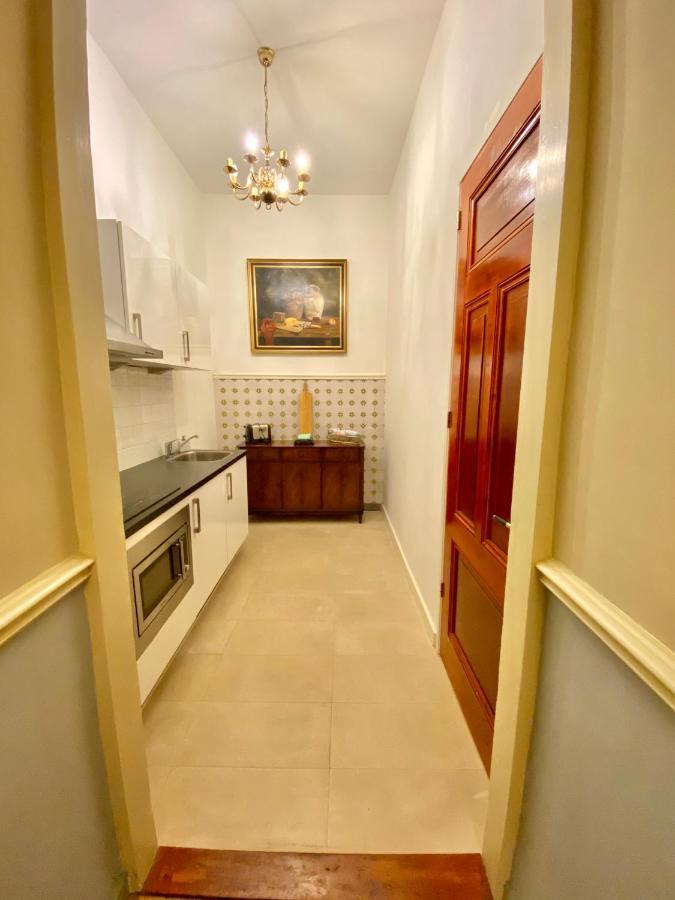 The Royal Ii - R.q.c. Den Haag